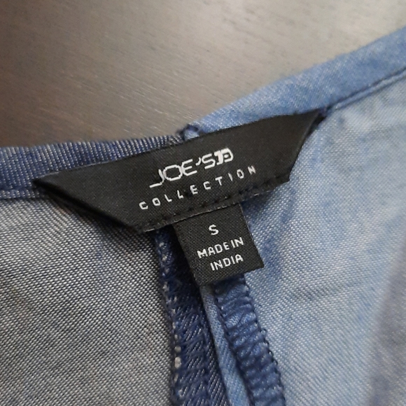 Joe's Jeans Rita Chambray Sleeveless Blouse - Picture 4 of 6